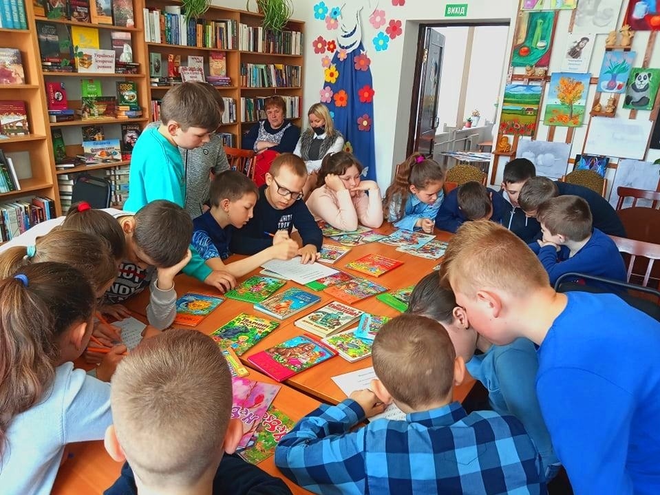 До Міжнародного дня захисту дітей у бібліотеках Новоград- Волинської міської ТГ для дітей провели яскраві і змістовні заходи