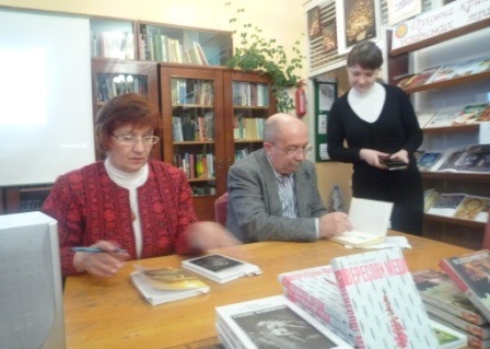 У Новоград-Волинській бібліотеці відбулася зустріч з письменниками