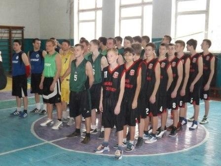 У Новограді-Волинському відбувся турнір з баскетболу