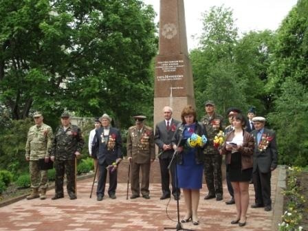 У Новограді-Волинському відбувся мітинг-реквієм з нагоди Дня пам’яті та примирення