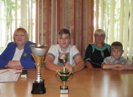 Команда дітей та молоді Новограда-Волинського втретє стала володарем найвищої нагороди табору «Крынічка» – 2016