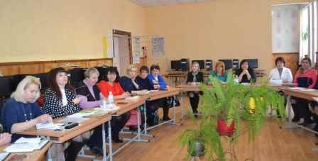 В Новоград-Волинській загальноосвітній школі І-ІІІ ступенів №2 відбувся Тематичний день управління освіти і науки