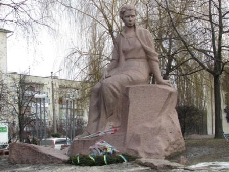 У Новограді-Волинському вшанували геніальну землячку, всесвітньо відому поетесу Лесю Українку