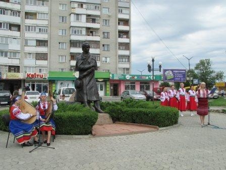 У Новограді-Волинському відзначили 22-у річницю Конституції України