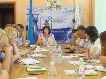 Новоград-Волинський: щотижневі оперативна та апаратна наради