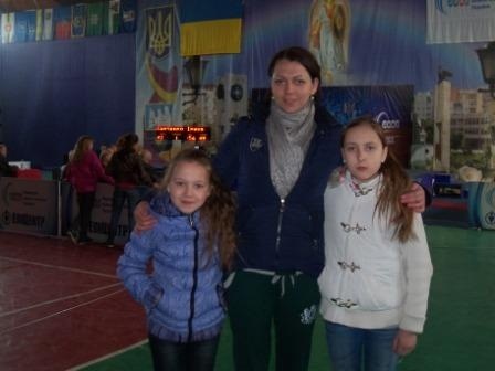 Вихованки дитячо-юнацької спортивної школи прийняли участь у чемпіонаті України з важкої атлетики