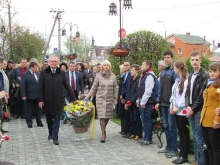 У Новограді-Волинському відбулись заходи, приурочені 31-й річниці Чорнобильської