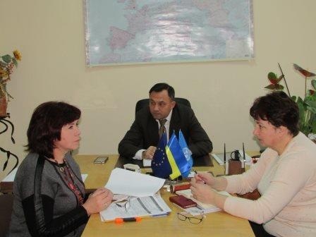 Новоград-Волинський: щотижневі оперативна та апаратна наради