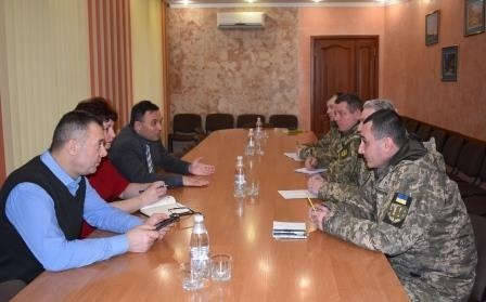 Обговорили питання шефської допомоги військовим частинам Новограда-Волинського