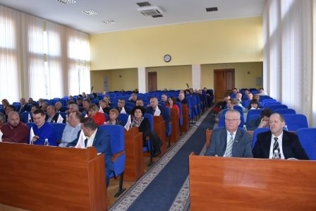 Міський голова та секретар міської ради взяли участь у засіданні сесії районної ради