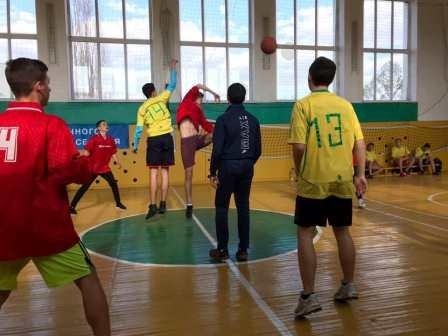 Змагання з баскетболу між учнями загальної середньої освіти міста до 33-ї річниці Чорнобильської катастрофи