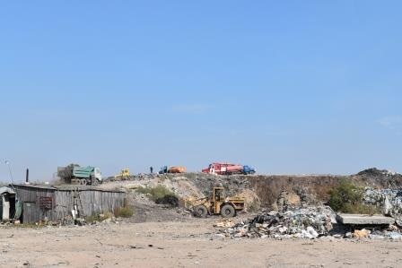 Продовжується ліквідація загоряння сміття на полігоні ТПВ в урочищі Ржатківка