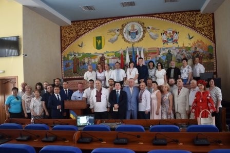 На Міжнародне свято літератури і мистецтв «Лесині джерела» завітали делегації з Грузії, Польщі та Білорусії, а також з дружніх міст України