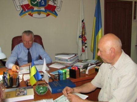 Відбулась робоча зустріч міського голови В.Л. Весельського з головою правління Всеукраїнської громадської організації «Союз споживачів Житомирщини»