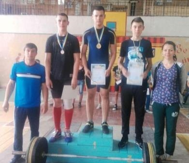 Новоград-волинці взяли участь у чемпіонаті Житомирської області з важкої атлетики