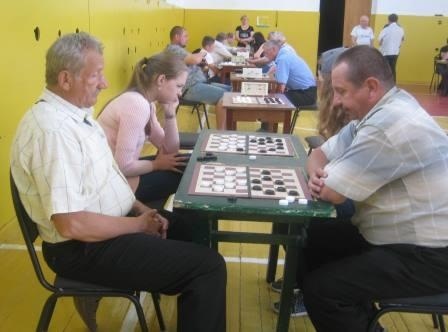 В Новограді-Волинському відбувся чемпіонат області по шашкам-64