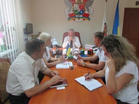 Міський голова зустрівся з керівником ВАТ «Компанія «Житомиравтотранс»