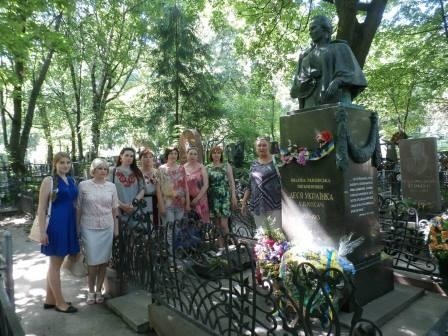 Делегація міста Новограда-Волинського вшанувала пам’ять видатної землячки Лесі Українки