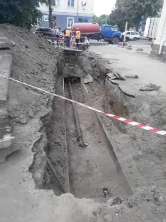 Поточний ремонт тепломереж комунальним підприємством «Новоград-Волинськтеплокомуненерго”