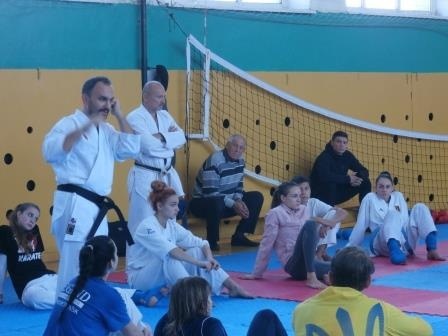 На базі Новограда-Волинського відбуваються тренування Національної молодіжної збірної України з карате