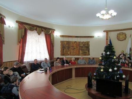 У Новограді-Волинському дітей загиблих учасників АТО привітали з новорічними та різдвяними святами