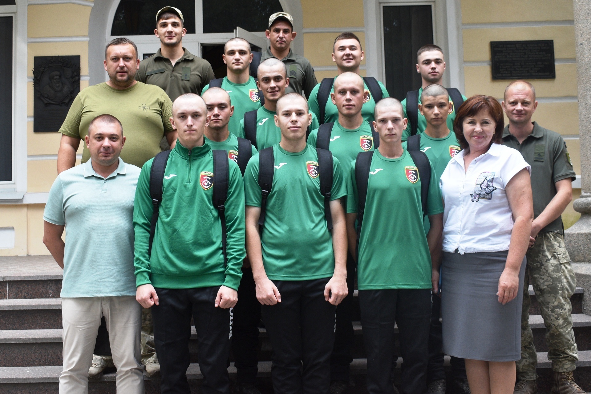 В рамках відзначення 30-ї річниці Незалежності України ФК «Звягель АТО» вручено нові комплекти футбольної форми