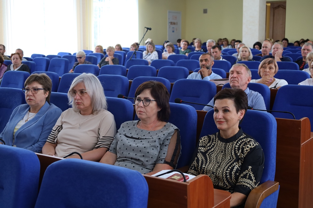 Відбулось громадське обговорення щодо запуску благодійного проєкту «Дрони Звягеля»