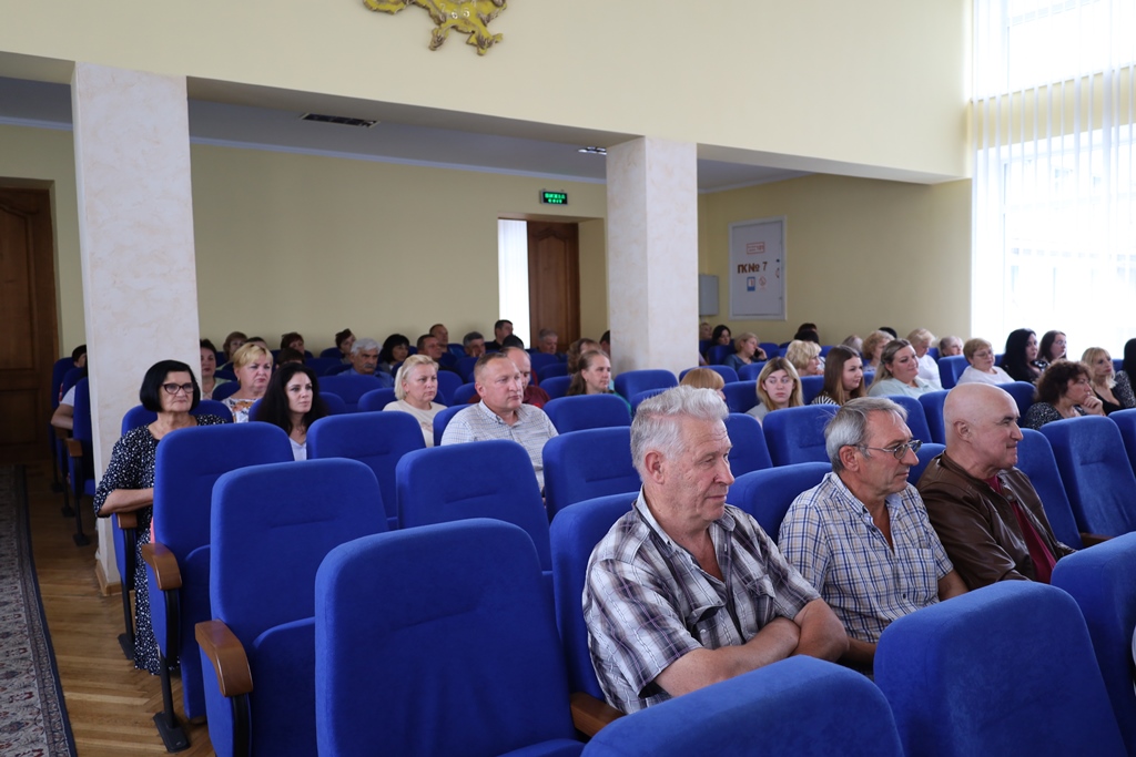 Відбулось громадське обговорення щодо запуску благодійного проєкту «Дрони Звягеля»