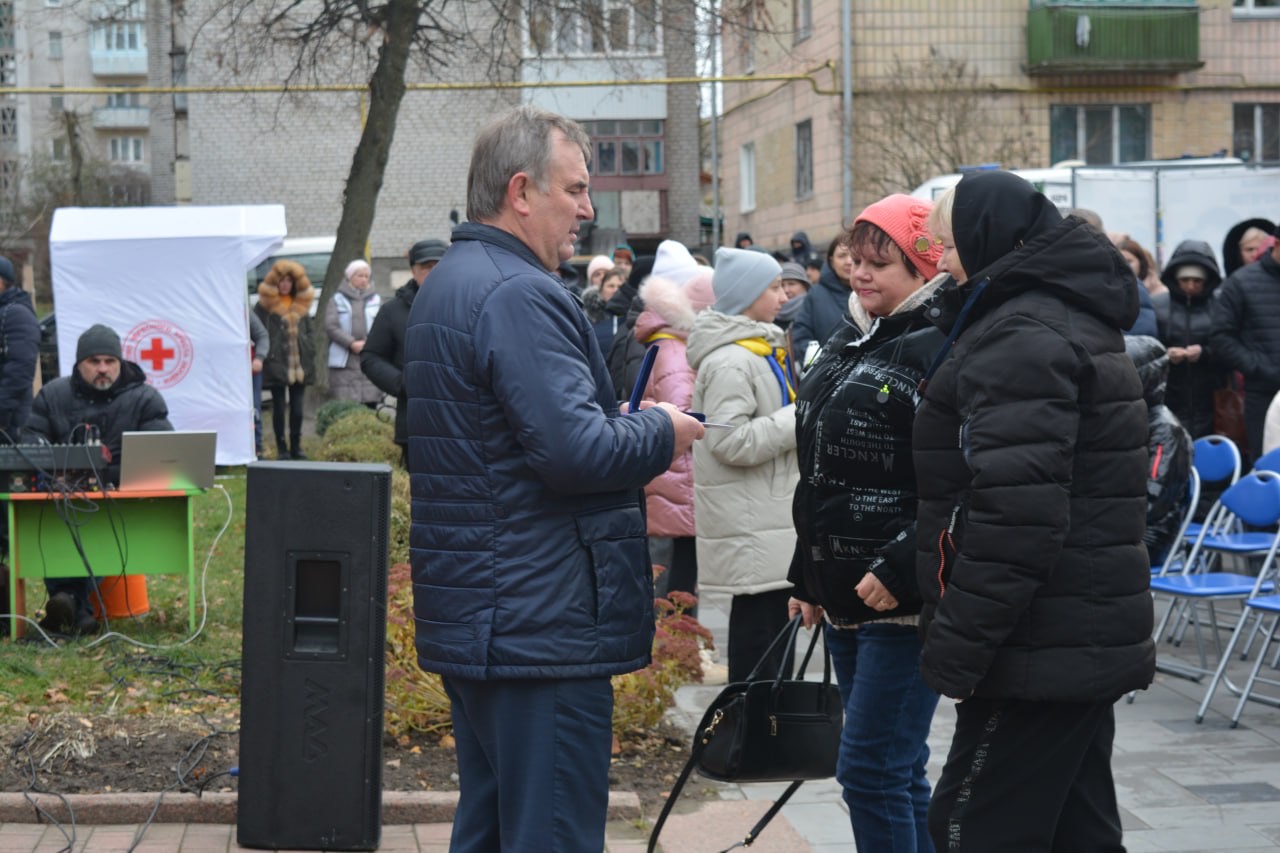 День Гідності та Свободи: У Звягельській міській територіальній громаді вшанували пам’ять загиблих Героїв