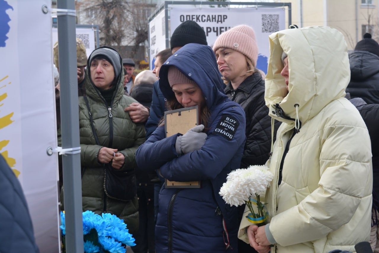 День Гідності та Свободи: У Звягельській міській територіальній громаді вшанували пам’ять загиблих Героїв