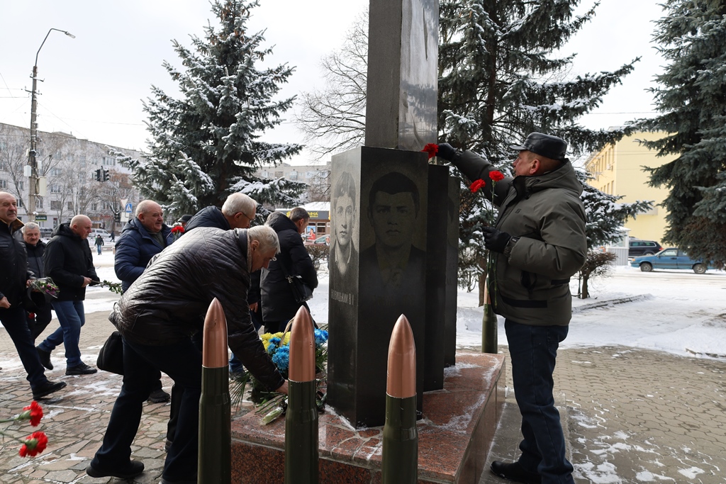 Звягельська громада вшанувала пам’ять воїнів-інтернаціоналістів