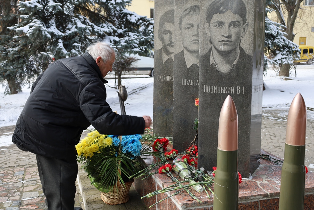 Звягельська громада вшанувала пам’ять воїнів-інтернаціоналістів