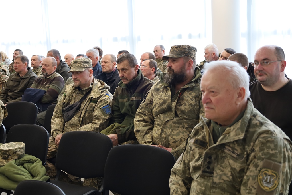 У Звягелі відзначили добровольців до Дня українського добровольця