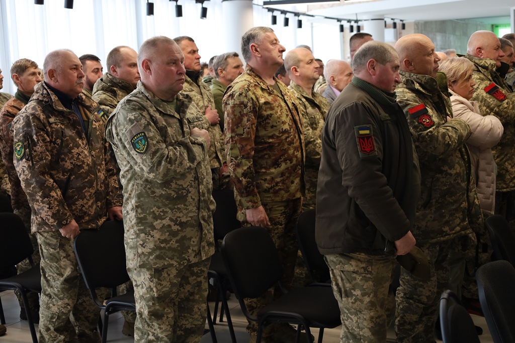 У Звягелі відзначили добровольців до Дня українського добровольця