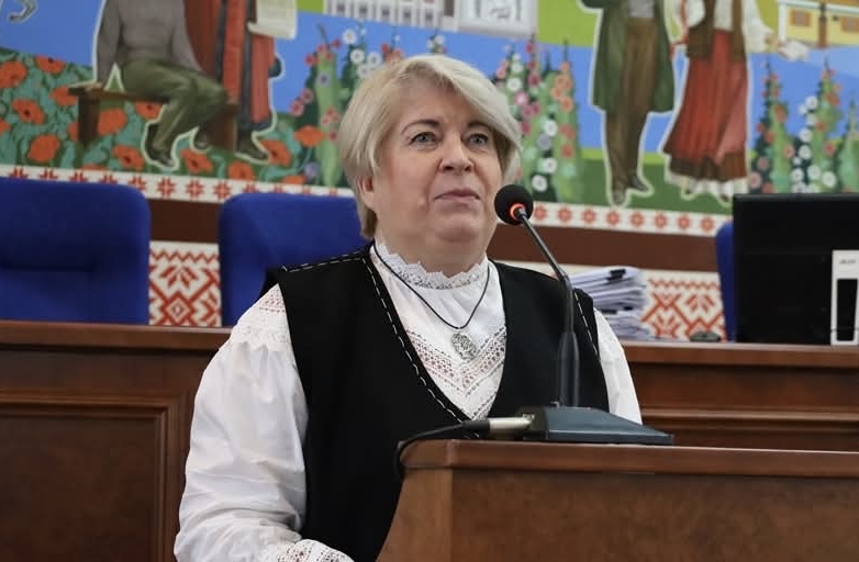 УКАЗ ПРЕЗИДЕНТА УКРАЇНИ: Капчинській Ларисі Антонівні присвоєно почесне звання «Заслужений працівник освіти України»