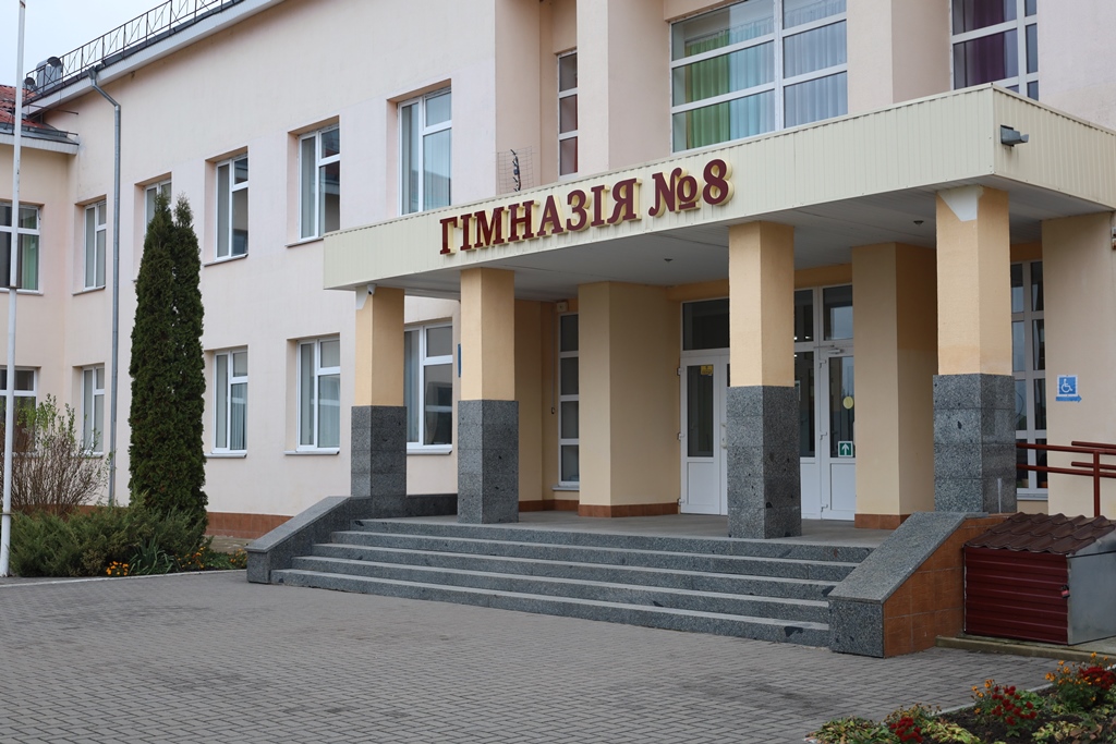 Учнівські ідеї в дії: депутати ознайомилися з результатами «Шкільного громадського бюджету – 2025»