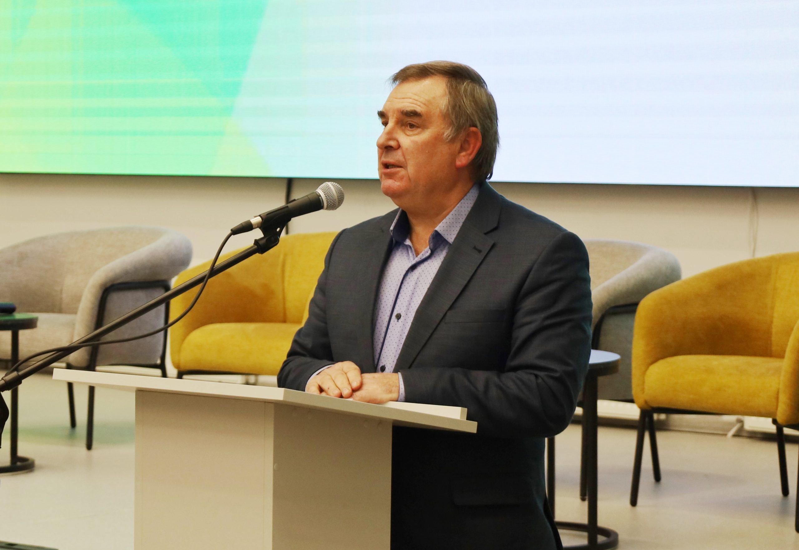 У Звягелі відбувся Форум якості освіти: від аналізу — до дії