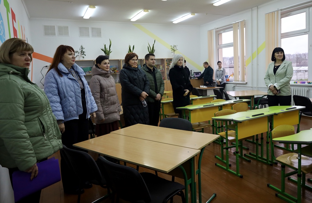 Учнівські ідеї в дії: депутати ознайомилися з результатами «Шкільного громадського бюджету – 2025»