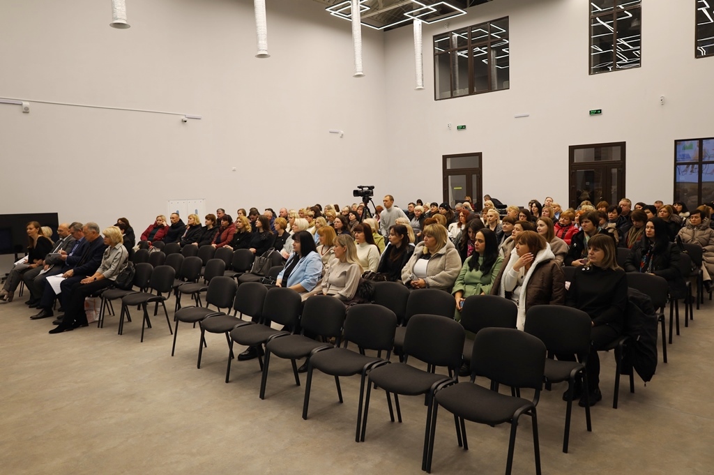 У Звягелі відбувся Форум якості освіти: від аналізу — до дії