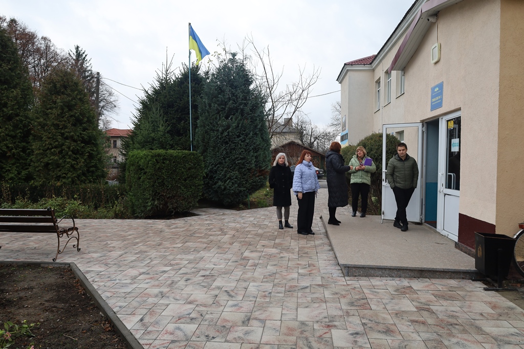 Учнівські ідеї в дії: депутати ознайомилися з результатами «Шкільного громадського бюджету – 2025»