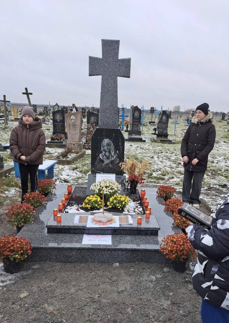 Відкриття пам’ятника жертвам голодоморів у селі Борисівка