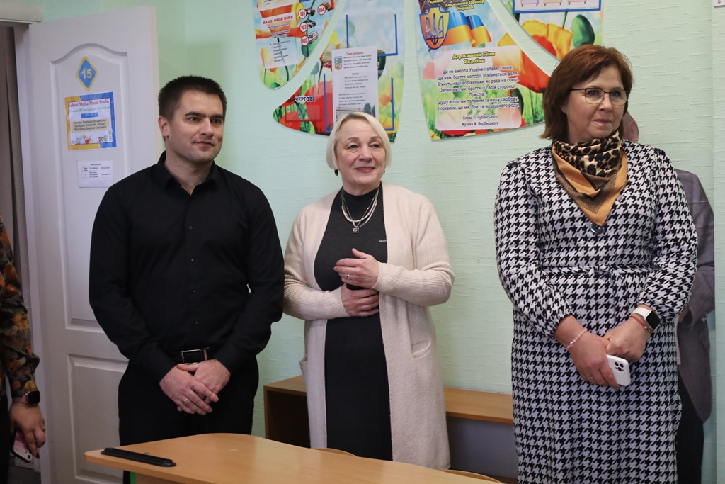 Учнівські ідеї в дії: депутати ознайомилися з результатами «Шкільного громадського бюджету – 2025»