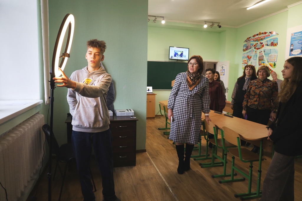 Учнівські ідеї в дії: депутати ознайомилися з результатами «Шкільного громадського бюджету – 2025»