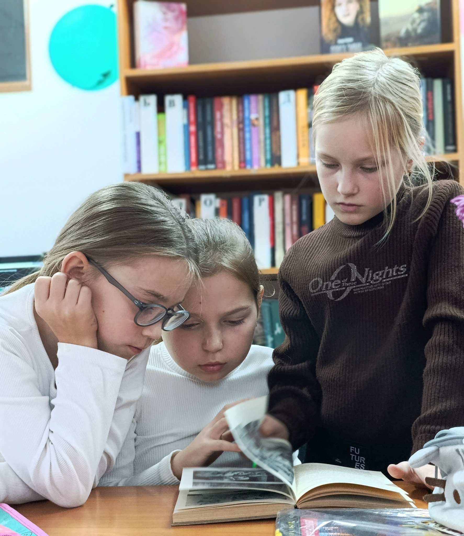 Вшанування пам’яті жертв Голодоморів у бібліопросторах громади