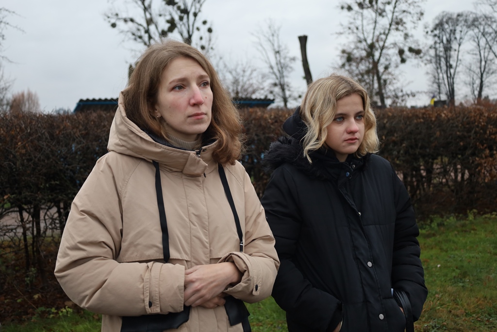 Звягель запалив свічки у знак вшанування пам’яті жертв голодоморів