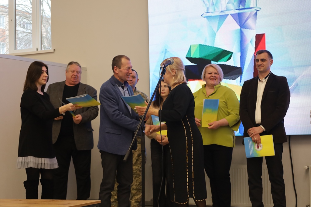 «Спортивний Олімп – 2025»: у Звягелі відзначили кращих спортсменів та тренерів року»