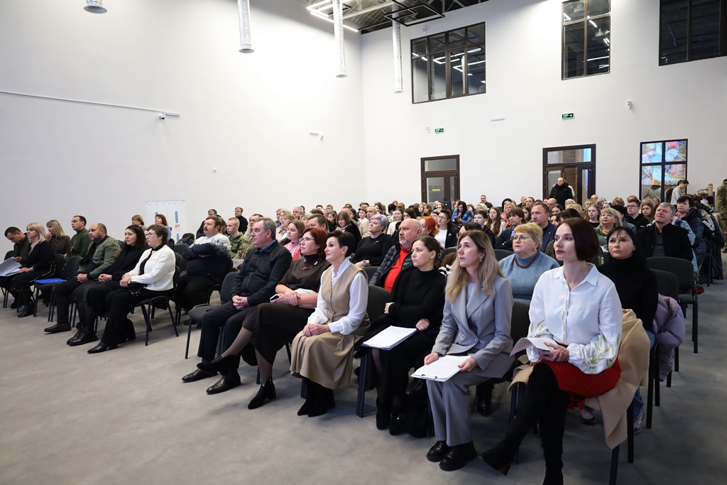 У Звягелі відбувся IV Волонтерський форум «Звягельський тил: разом до перемоги!»