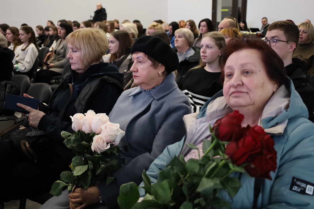 У Звягелі відбувся IV Волонтерський форум «Звягельський тил: разом до перемоги!»