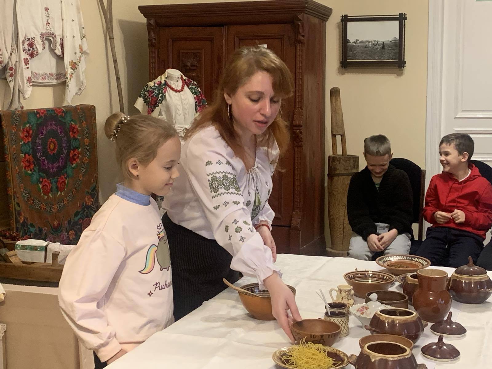 У музеї родини Косачів-Драгоманових тривають різдвяні майстер-класи «Різдво як у Косачів»