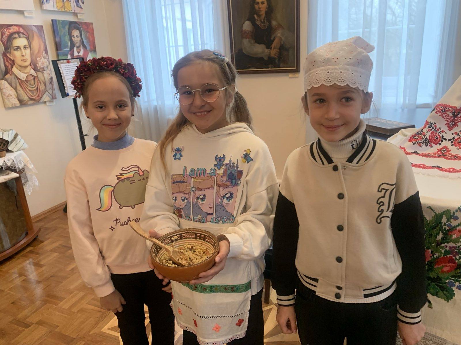 У музеї родини Косачів-Драгоманових тривають різдвяні майстер-класи «Різдво як у Косачів»